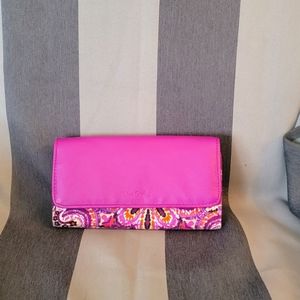 Vera Bradley RFID bi fold wallet